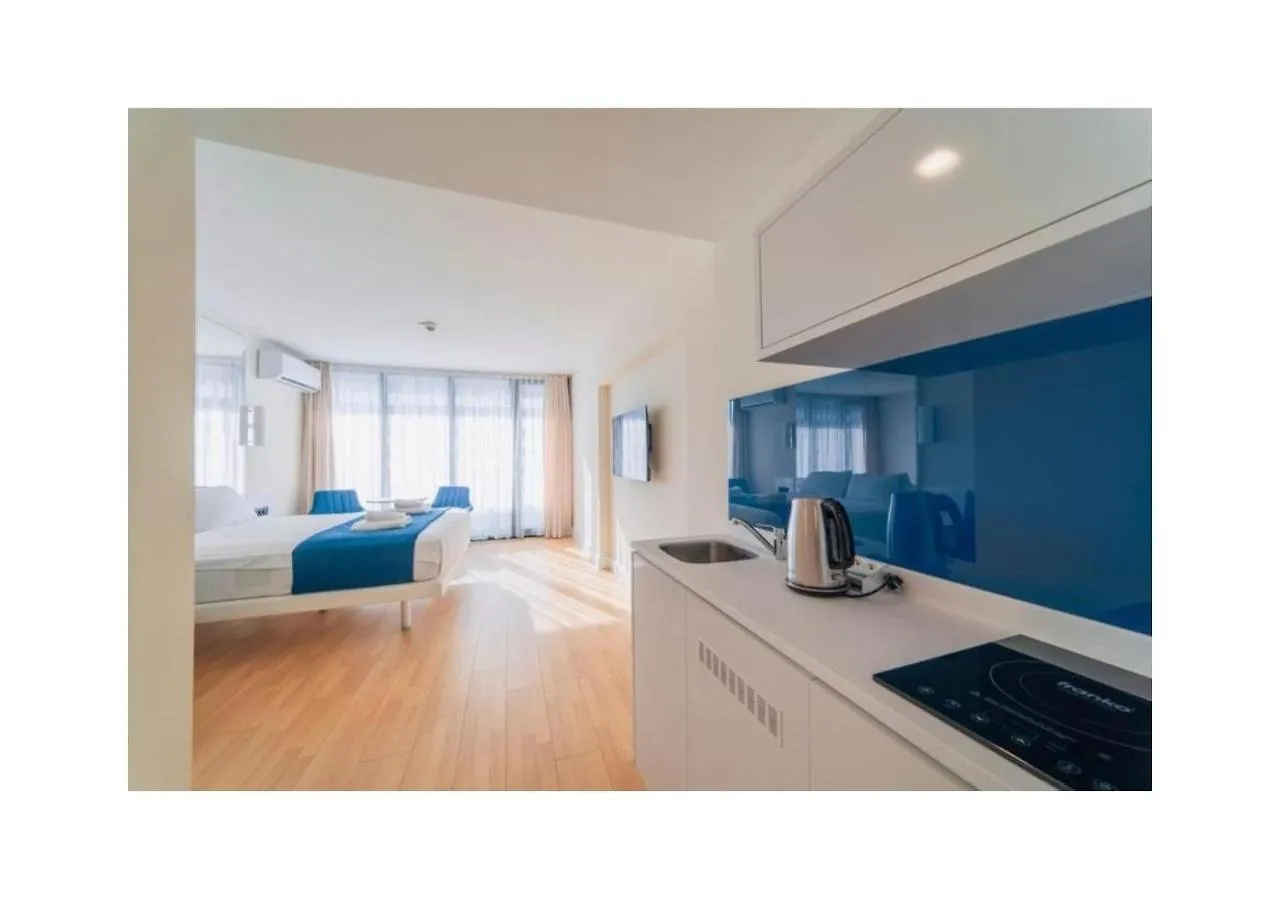 באטומי Orbita Apartments Sea View מלון דירות